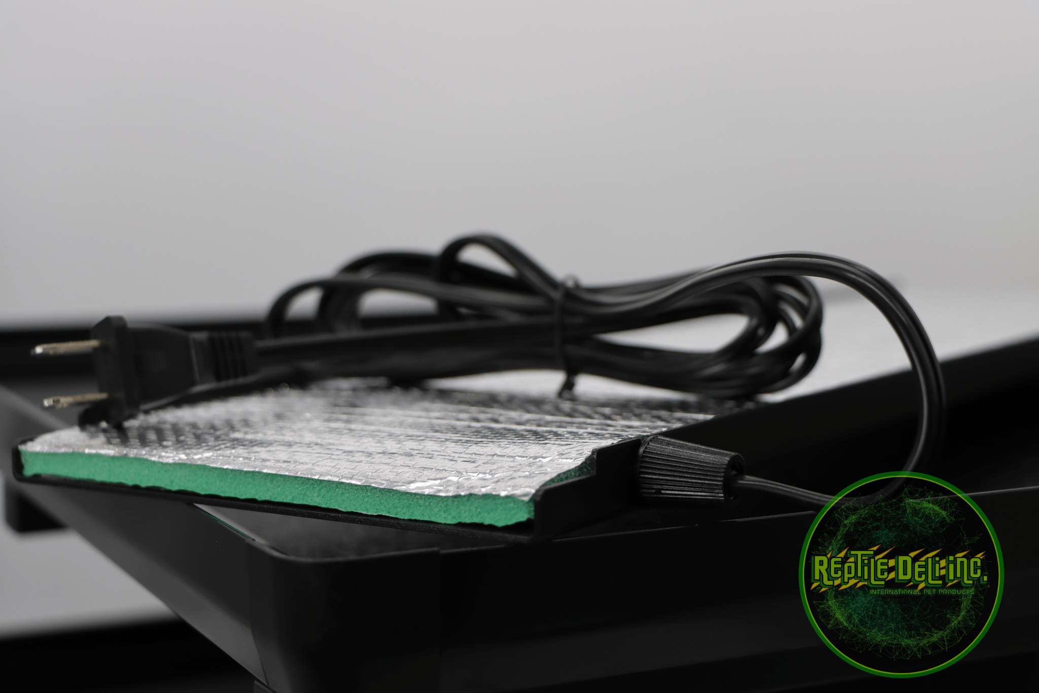 Heat Panels Reptile Deli Inc.